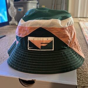 Nike Flight Bucket Hat Galactic Jade